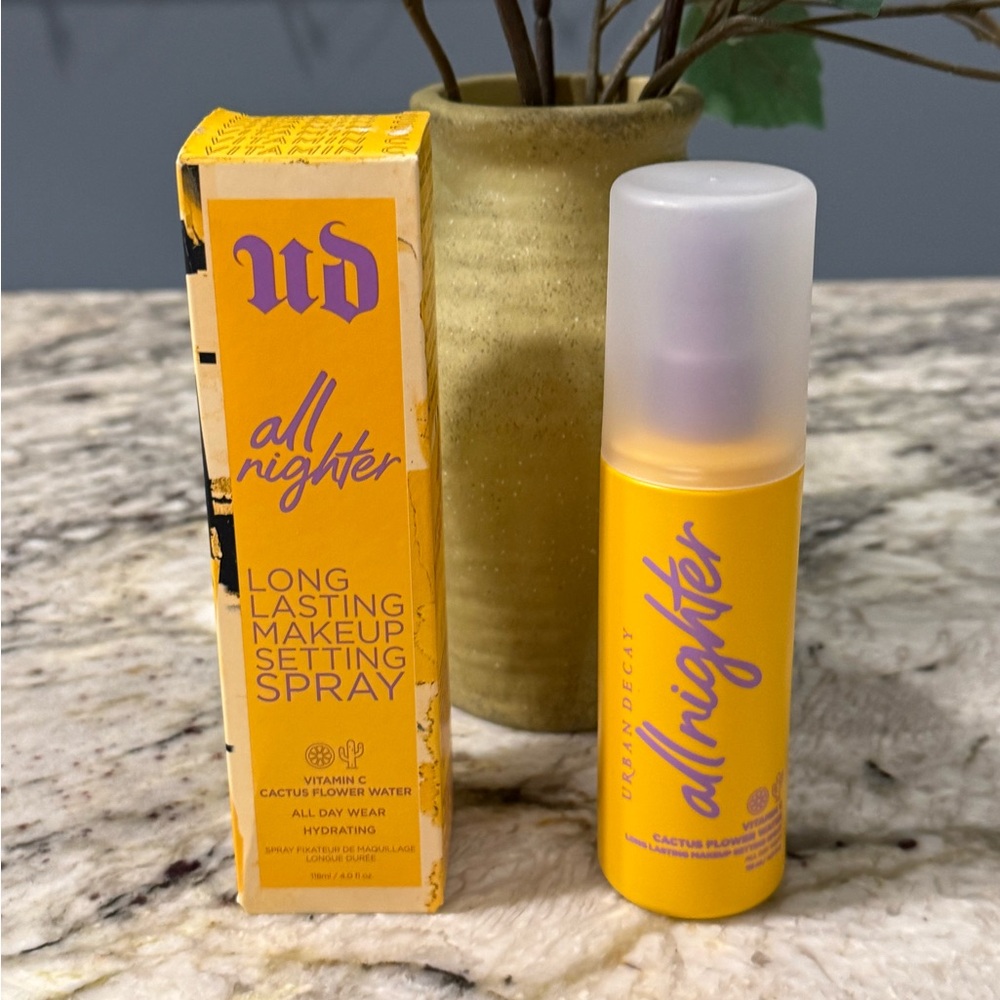 Urban Decay All Nighter Vitamin C Cactus Flower Setting Spray 4oz New In Box